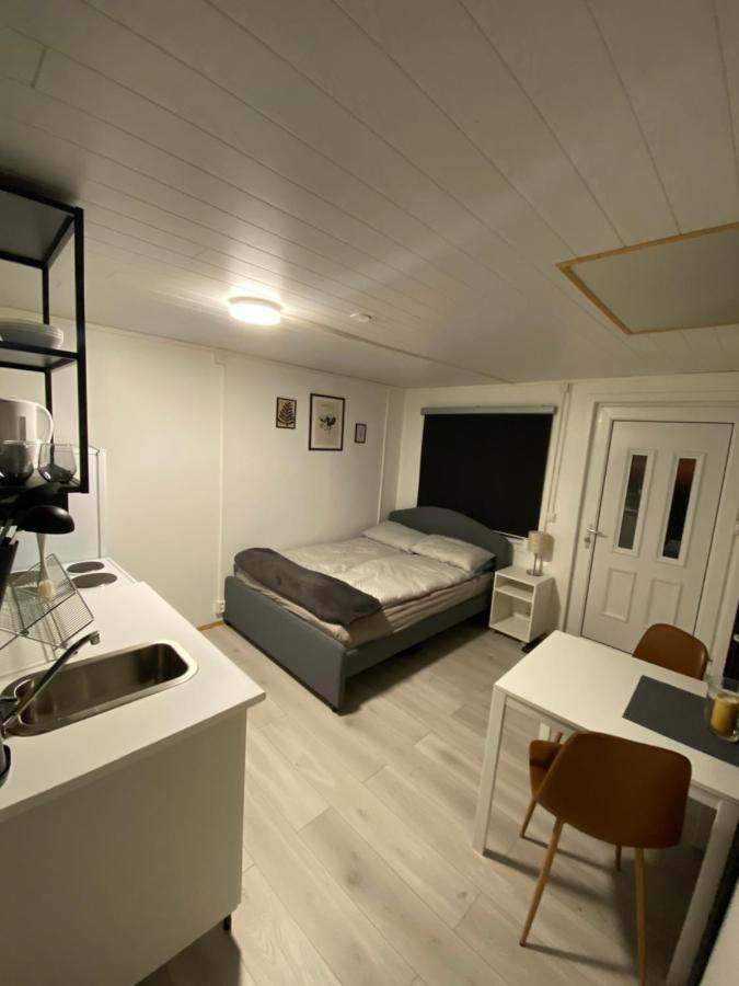 K&F Apartment Keflavik Luaran gambar